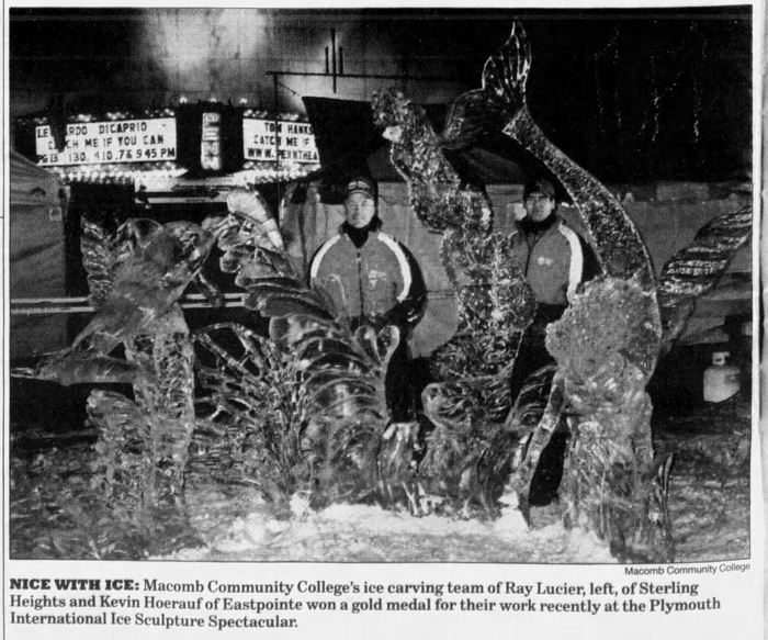 Penn Theatre - 2003 Ice Carvings In Front Of The Penn